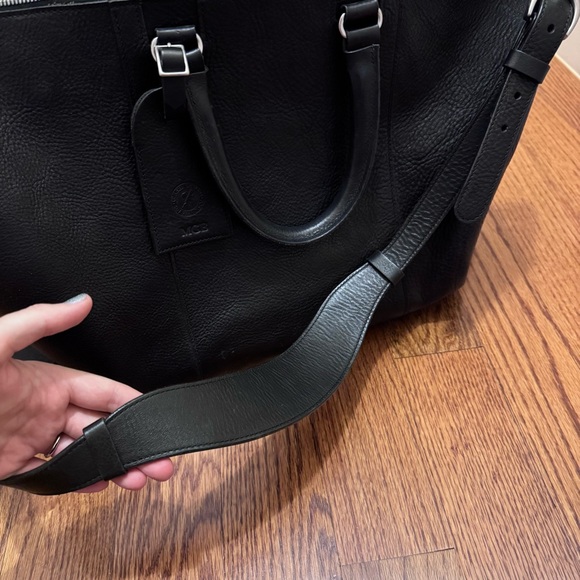 Glaser Designs Large Leather Travel Bag - Picture 7 of 12